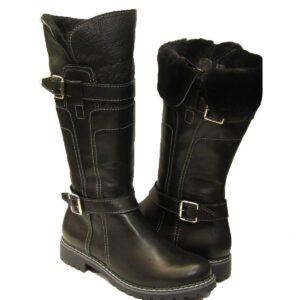 Aspen Oil Finished Leather with Natural Shearling only size 39 left
