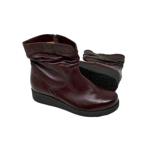 Rebeca Comfort Ankle Boots only size 7 left