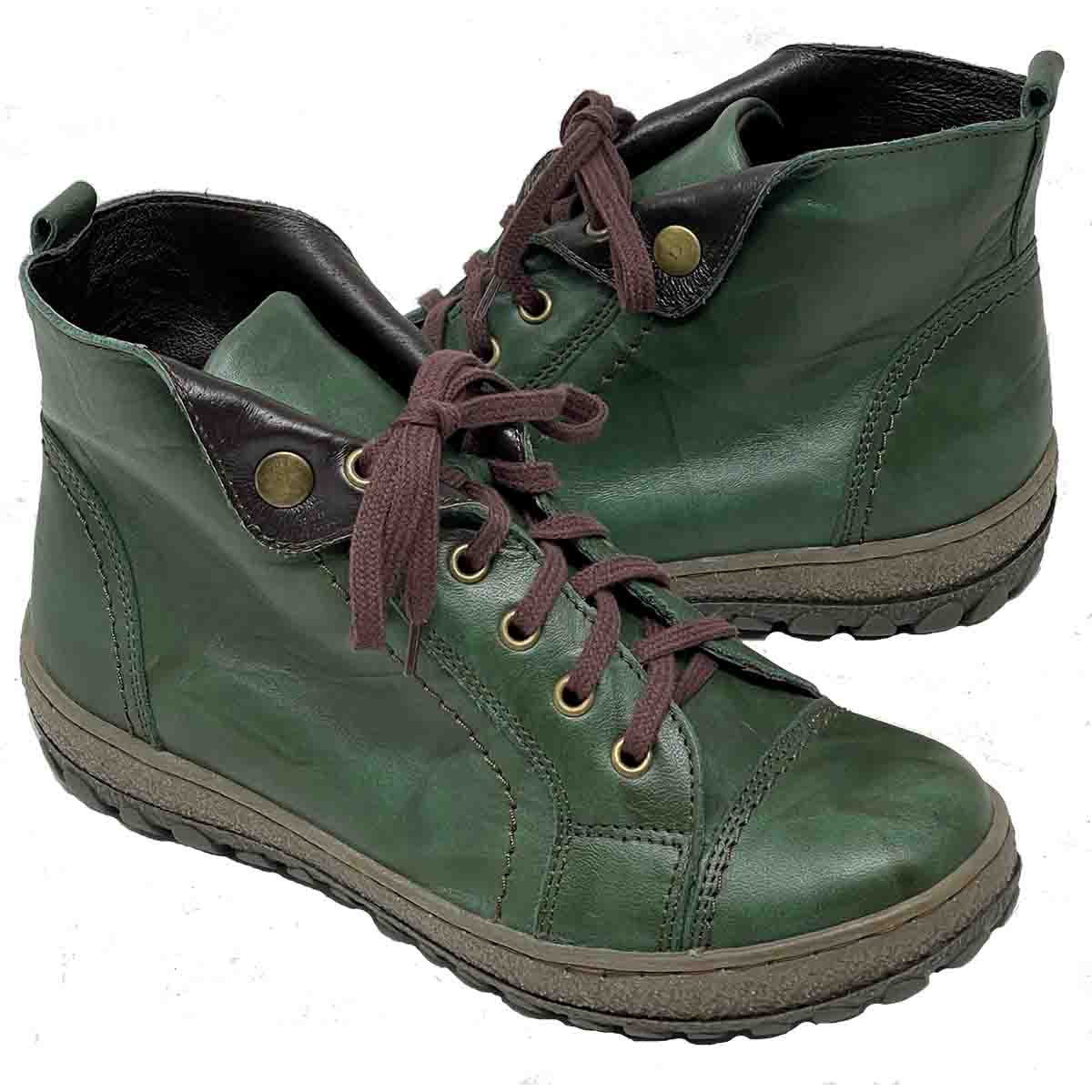 1041 Kiki Green Mano Scrunch Genuine Leather only 39 and 40 left - Image 2